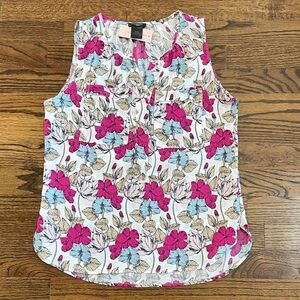 NWT, Ann Taylor Floral Sleeveless Blouse - Pink, Blue, and Tan